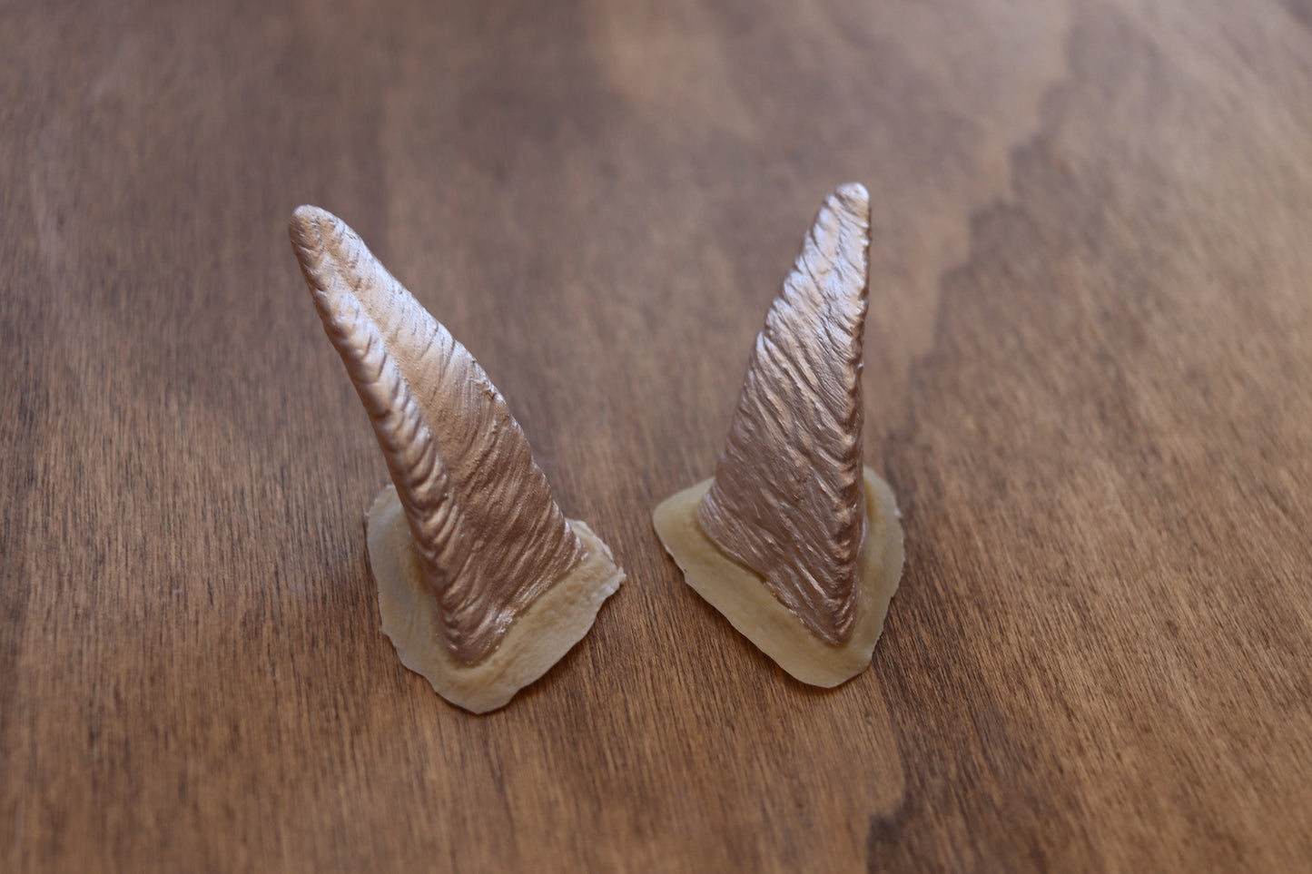 Vampire Latex Horns - Rose Gold