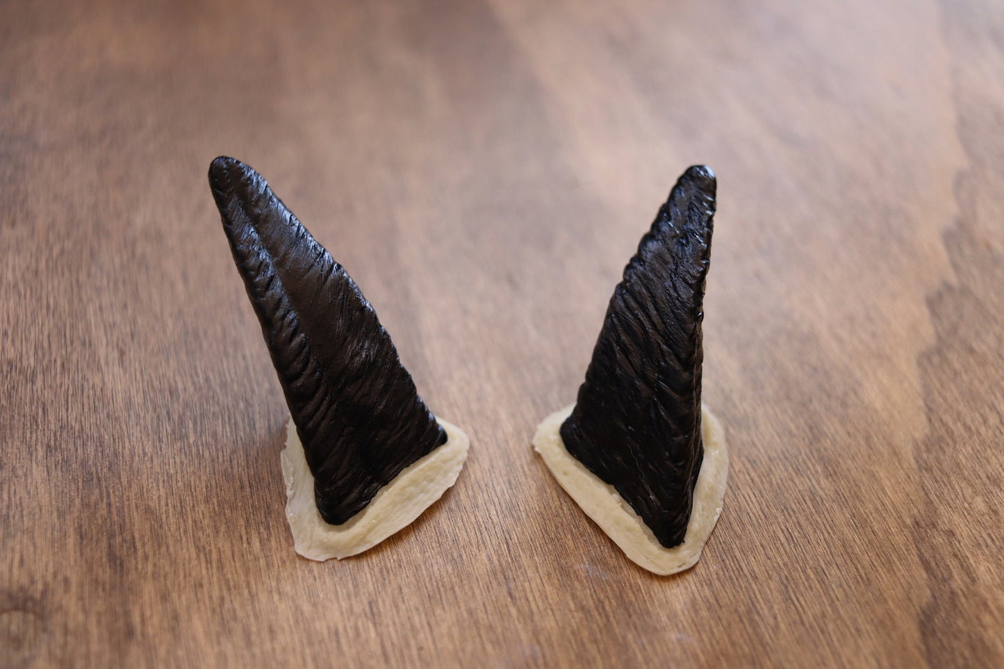 Vampire Latex Horns - Jet Black