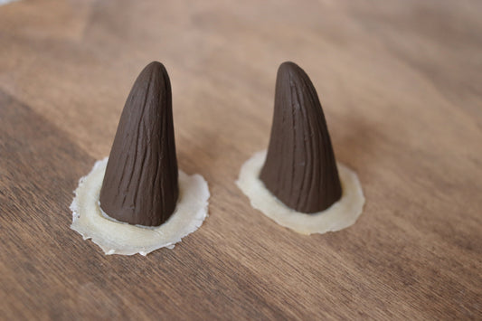 Eclipse Latex Horns - Cinnamon Roll