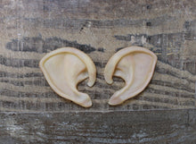Load image into Gallery viewer, Shire Halfling ears - Latex Prosthetic ears
