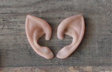 Load image into Gallery viewer, Elf Lord ears - Latex Prosthetic ears
